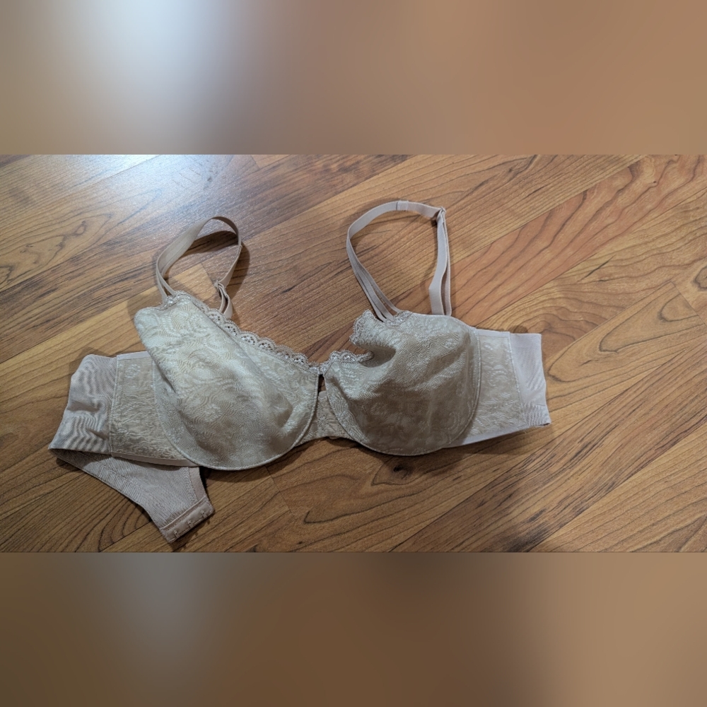 Soma Lace Bra in Soft Beige